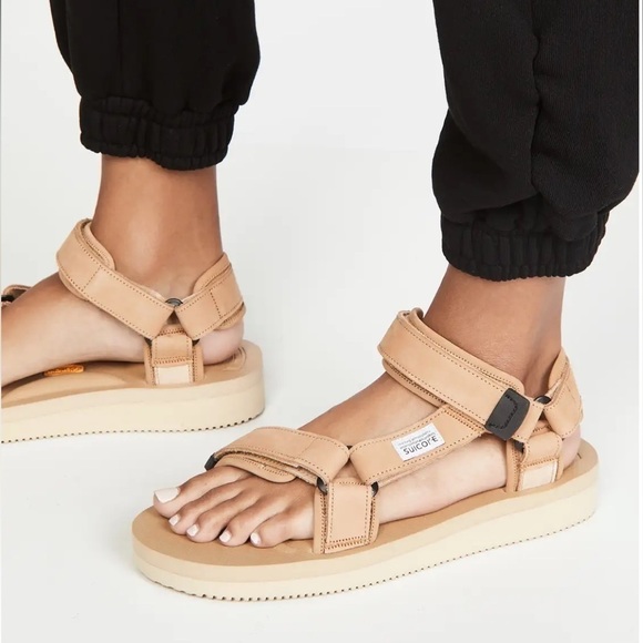 Suicoke Depa Sandals Tan Beige Color with Velcro V2NU Womens size 5 / 6 - Picture 2 of 13